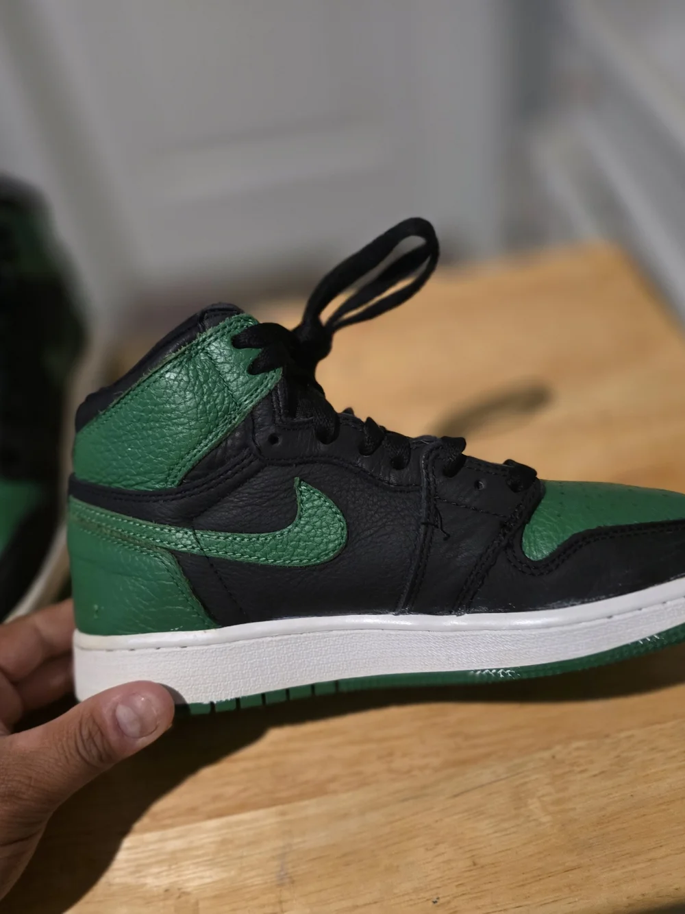 Nike Air Jordan 1 Retro High OG Pine Green 2.0 Black Green 575441-030 5Y